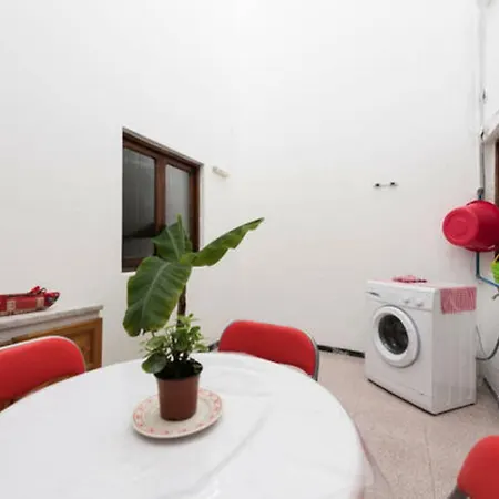 Big House 16 People Apartment *