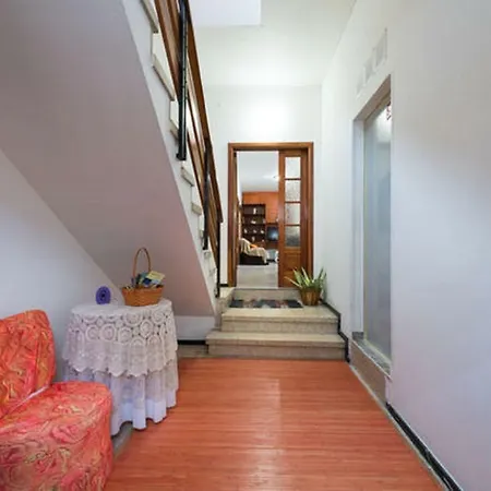 Big House 16 People Apartment *